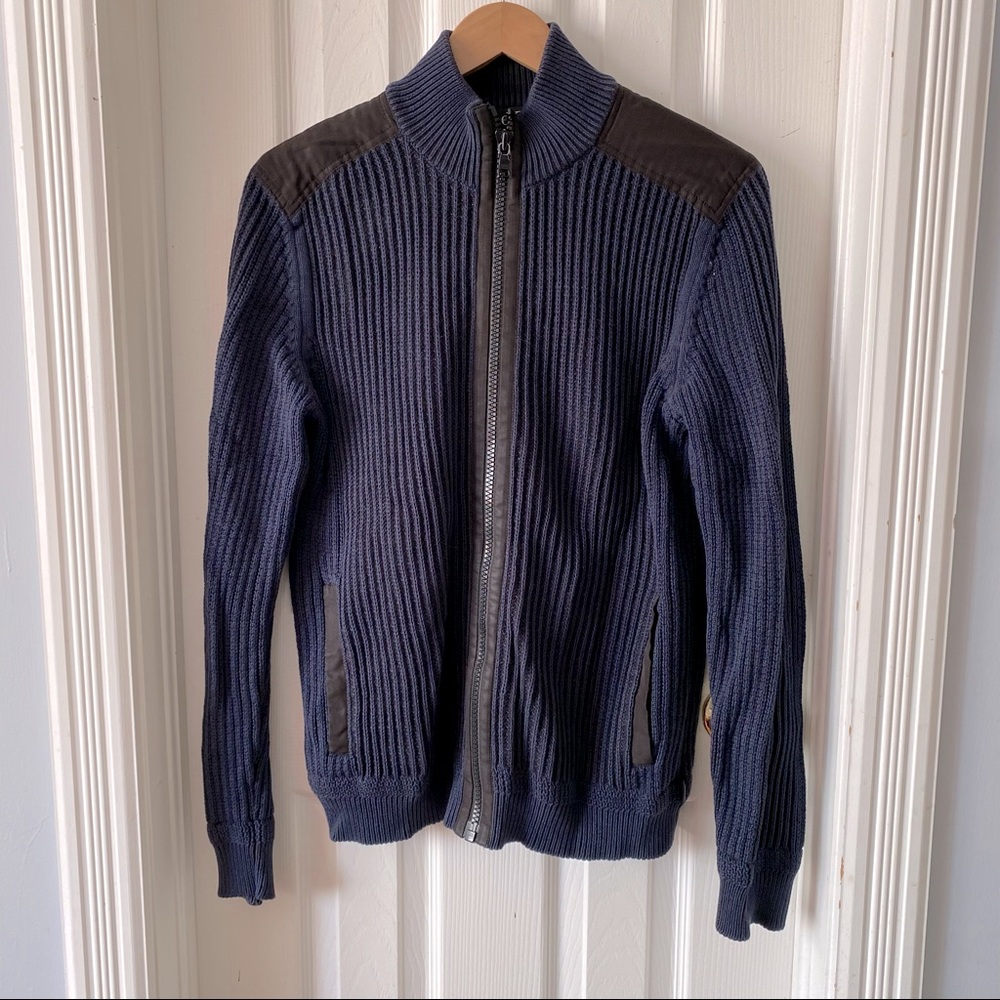 Calvin Klein men’s ribbed knit cardigan sweater. Size Medium